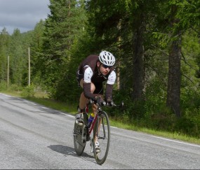 开云体育入口-基耶萨独舞撕裂红黑铁幕，AC米兰非洲力量改写意甲版图