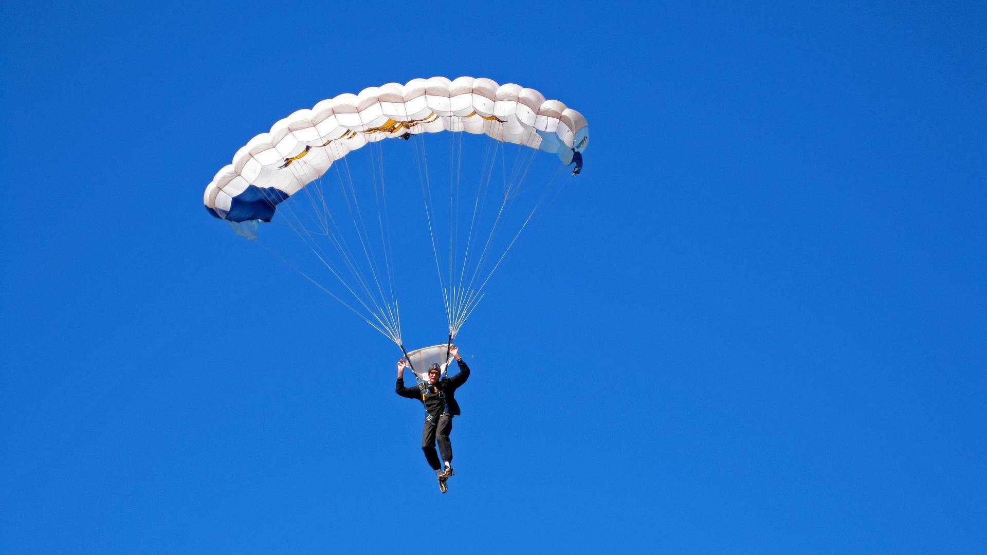 孙兴慜的统治与黄潜的战术,当个人英雄主义遭遇体系碾压